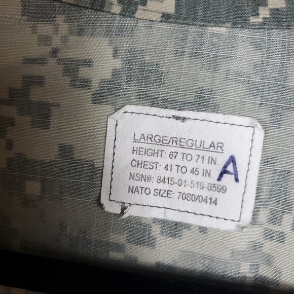 Army Combat Uniform Coat in Digital Camo Size Large Regular - Picture 10 of 12